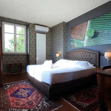 Felicin - Palazzo Boeri Panoramic 4* Monforte dʼAlba