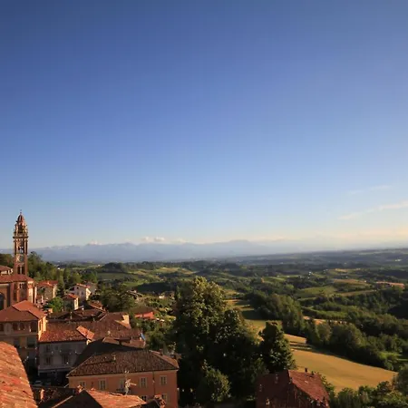 شقة فندقية Felicin - Palazzo Boeri Panoramic Monforte dʼAlba