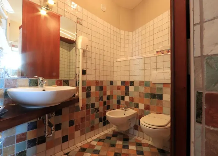 Felicin - Palazzo Boeri Panoramic Aparthotel Monforte dʼAlba