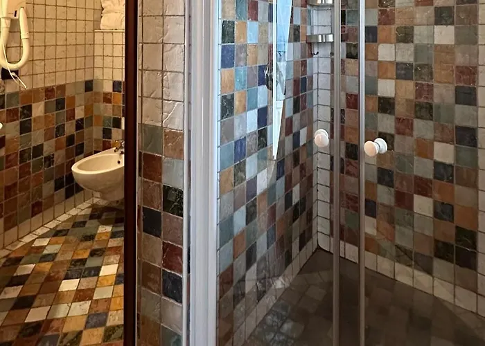 Felicin - Palazzo Boeri Panoramic Aparthotel Monforte dʼAlba