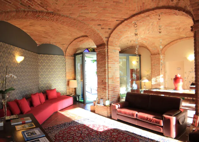Apart Otel Felicin - Palazzo Boeri Panoramic Monforte dʼAlba