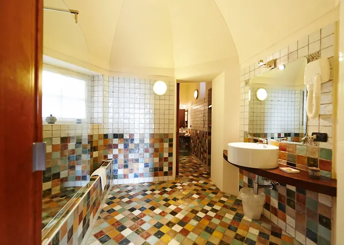 Felicin - Palazzo Boeri Panoramic Aparthotel Monforte dʼAlba