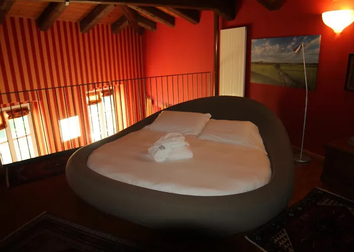 Felicin - Palazzo Boeri Panoramic 4* Monforte dʼAlba