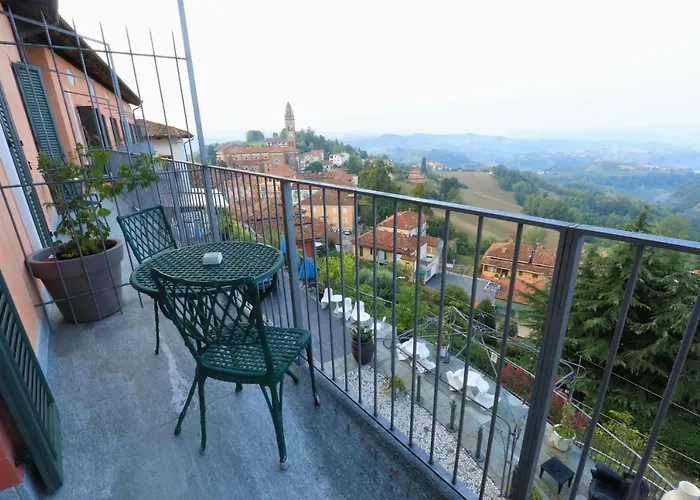 Felicin - Palazzo Boeri Panoramic Monforte dʼAlba