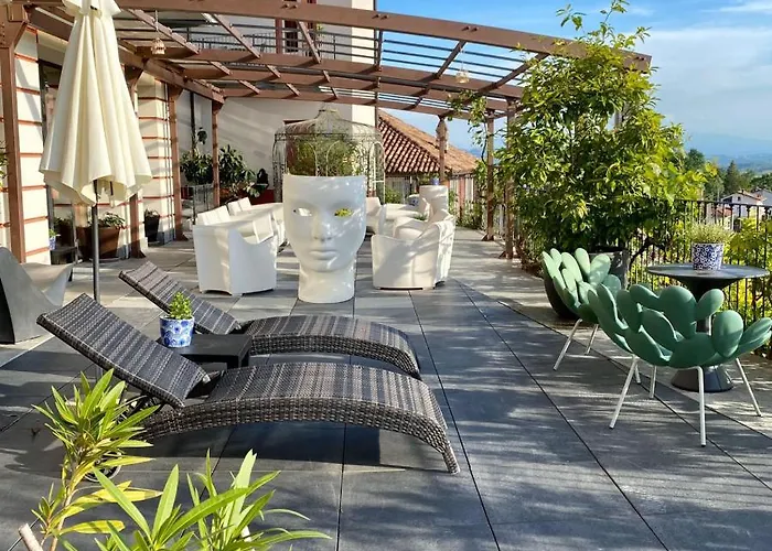 Felicin - Palazzo Boeri Panoramic 4* Monforte dʼAlba